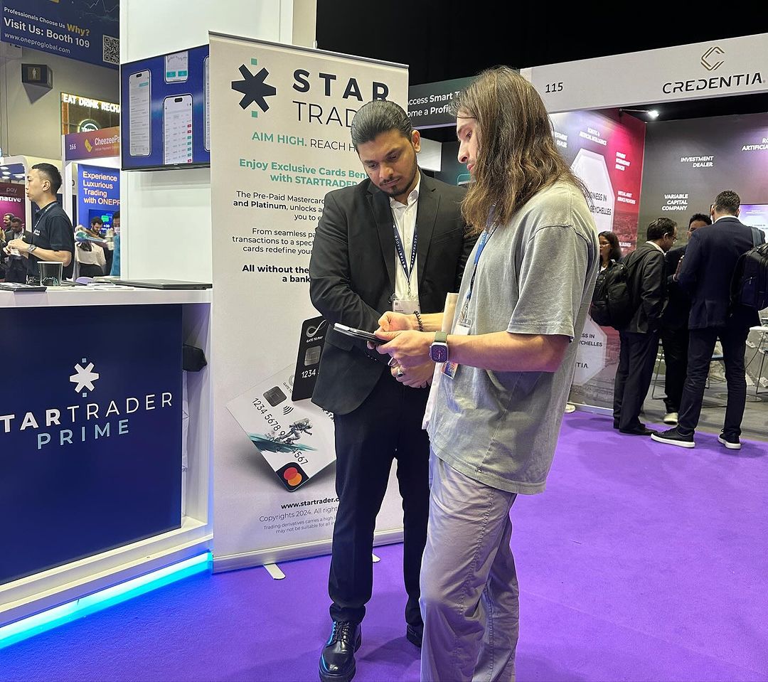 Talking+business+on+day+2+of+iFX+Expo+Dubai+2024!+Our+clients+are+exploring+the+potential+opportunities+they+can+have+with+STARTRADER+Prime.Trading+derivatives+carri (4)